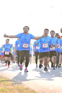 BIB: 9911, 8976, 590
                            <button type="button" onclick="openModal(3415030)" class="btn btn-primary btn-sm float-right btn-popup" data-toggle="modal" data-target=".modal-high-quality">
                        <i class="fas fa-shopping-cart"></i> Add to Cart
                    </button>
                                            <button type="button" onclick="isThisMe(3415030, true)" class="btn btn-success btn-sm float-right btn-popup btn-isme hidden" data-toggle="tooltip" data-placement="bottom" title="นี่คือรูปของคุณใช่ไหม คลิกที่นี่เพื่อเอาเข้าอัลบั้ม">
                        <i class="fas fa-plus"></i> Add to album
                    </button>
                    <button type="button" onclick="isThisMe(3415030, false)" class="btn btn-warning btn-sm float-right btn-popup btn-isnotme hidden">
                        <i class="fas fa-ban"></i> Remove from album
                    </button>