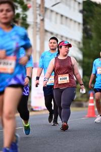 BIB: 904, 8366
                            <button type="button" onclick="openModal(3460456)" class="btn btn-primary btn-sm float-right btn-popup" data-toggle="modal" data-target=".modal-high-quality">
                        <i class="fas fa-shopping-cart"></i> Add to Cart
                    </button>
                                            <button type="button" onclick="isThisMe(3460456, true)" class="btn btn-success btn-sm float-right btn-popup btn-isme hidden" data-toggle="tooltip" data-placement="bottom" title="นี่คือรูปของคุณใช่ไหม คลิกที่นี่เพื่อเอาเข้าอัลบั้ม">
                        <i class="fas fa-plus"></i> Add to album
                    </button>
                    <button type="button" onclick="isThisMe(3460456, false)" class="btn btn-warning btn-sm float-right btn-popup btn-isnotme hidden">
                        <i class="fas fa-ban"></i> Remove from album
                    </button>