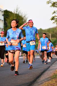 BIB: 001, 890, 9392
                            <button type="button" onclick="openModal(3432849)" class="btn btn-primary btn-sm float-right btn-popup" data-toggle="modal" data-target=".modal-high-quality">
                        <i class="fas fa-shopping-cart"></i> Add to Cart
                    </button>
                                            <button type="button" onclick="isThisMe(3432849, true)" class="btn btn-success btn-sm float-right btn-popup btn-isme hidden" data-toggle="tooltip" data-placement="bottom" title="นี่คือรูปของคุณใช่ไหม คลิกที่นี่เพื่อเอาเข้าอัลบั้ม">
                        <i class="fas fa-plus"></i> Add to album
                    </button>
                    <button type="button" onclick="isThisMe(3432849, false)" class="btn btn-warning btn-sm float-right btn-popup btn-isnotme hidden">
                        <i class="fas fa-ban"></i> Remove from album
                    </button>