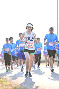 BIB: 9220
                            <button type="button" onclick="openModal(3414141)" class="btn btn-primary btn-sm float-right btn-popup" data-toggle="modal" data-target=".modal-high-quality">
                        <i class="fas fa-shopping-cart"></i> Add to Cart
                    </button>
                                            <button type="button" onclick="isThisMe(3414141, true)" class="btn btn-success btn-sm float-right btn-popup btn-isme hidden" data-toggle="tooltip" data-placement="bottom" title="นี่คือรูปของคุณใช่ไหม คลิกที่นี่เพื่อเอาเข้าอัลบั้ม">
                        <i class="fas fa-plus"></i> Add to album
                    </button>
                    <button type="button" onclick="isThisMe(3414141, false)" class="btn btn-warning btn-sm float-right btn-popup btn-isnotme hidden">
                        <i class="fas fa-ban"></i> Remove from album
                    </button>