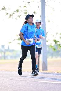 BIB: 857
                            <button type="button" onclick="openModal(3403789)" class="btn btn-primary btn-sm float-right btn-popup" data-toggle="modal" data-target=".modal-high-quality">
                        <i class="fas fa-shopping-cart"></i> Add to Cart
                    </button>
                                            <button type="button" onclick="isThisMe(3403789, true)" class="btn btn-success btn-sm float-right btn-popup btn-isme hidden" data-toggle="tooltip" data-placement="bottom" title="นี่คือรูปของคุณใช่ไหม คลิกที่นี่เพื่อเอาเข้าอัลบั้ม">
                        <i class="fas fa-plus"></i> Add to album
                    </button>
                    <button type="button" onclick="isThisMe(3403789, false)" class="btn btn-warning btn-sm float-right btn-popup btn-isnotme hidden">
                        <i class="fas fa-ban"></i> Remove from album
                    </button>