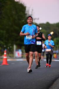 BIB: 6123
                            <button type="button" onclick="openModal(3474694)" class="btn btn-primary btn-sm float-right btn-popup" data-toggle="modal" data-target=".modal-high-quality">
                        <i class="fas fa-shopping-cart"></i> Add to Cart
                    </button>
                                            <button type="button" onclick="isThisMe(3474694, true)" class="btn btn-success btn-sm float-right btn-popup btn-isme hidden" data-toggle="tooltip" data-placement="bottom" title="นี่คือรูปของคุณใช่ไหม คลิกที่นี่เพื่อเอาเข้าอัลบั้ม">
                        <i class="fas fa-plus"></i> Add to album
                    </button>
                    <button type="button" onclick="isThisMe(3474694, false)" class="btn btn-warning btn-sm float-right btn-popup btn-isnotme hidden">
                        <i class="fas fa-ban"></i> Remove from album
                    </button>