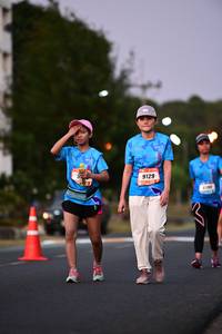 BIB: 9129
                            <button type="button" onclick="openModal(3475172)" class="btn btn-primary btn-sm float-right btn-popup" data-toggle="modal" data-target=".modal-high-quality">
                        <i class="fas fa-shopping-cart"></i> Add to Cart
                    </button>
                                            <button type="button" onclick="isThisMe(3475172, true)" class="btn btn-success btn-sm float-right btn-popup btn-isme hidden" data-toggle="tooltip" data-placement="bottom" title="นี่คือรูปของคุณใช่ไหม คลิกที่นี่เพื่อเอาเข้าอัลบั้ม">
                        <i class="fas fa-plus"></i> Add to album
                    </button>
                    <button type="button" onclick="isThisMe(3475172, false)" class="btn btn-warning btn-sm float-right btn-popup btn-isnotme hidden">
                        <i class="fas fa-ban"></i> Remove from album
                    </button>