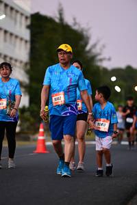 BIB: 9362, 9360
                            <button type="button" onclick="openModal(3475061)" class="btn btn-primary btn-sm float-right btn-popup" data-toggle="modal" data-target=".modal-high-quality">
                        <i class="fas fa-shopping-cart"></i> Add to Cart
                    </button>
                                            <button type="button" onclick="isThisMe(3475061, true)" class="btn btn-success btn-sm float-right btn-popup btn-isme hidden" data-toggle="tooltip" data-placement="bottom" title="นี่คือรูปของคุณใช่ไหม คลิกที่นี่เพื่อเอาเข้าอัลบั้ม">
                        <i class="fas fa-plus"></i> Add to album
                    </button>
                    <button type="button" onclick="isThisMe(3475061, false)" class="btn btn-warning btn-sm float-right btn-popup btn-isnotme hidden">
                        <i class="fas fa-ban"></i> Remove from album
                    </button>