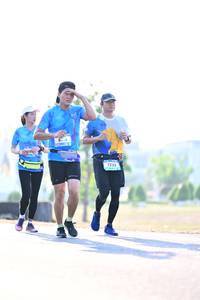 BIB: 7233
                            <button type="button" onclick="openModal(3403133)" class="btn btn-primary btn-sm float-right btn-popup" data-toggle="modal" data-target=".modal-high-quality">
                        <i class="fas fa-shopping-cart"></i> Add to Cart
                    </button>
                                            <button type="button" onclick="isThisMe(3403133, true)" class="btn btn-success btn-sm float-right btn-popup btn-isme hidden" data-toggle="tooltip" data-placement="bottom" title="นี่คือรูปของคุณใช่ไหม คลิกที่นี่เพื่อเอาเข้าอัลบั้ม">
                        <i class="fas fa-plus"></i> Add to album
                    </button>
                    <button type="button" onclick="isThisMe(3403133, false)" class="btn btn-warning btn-sm float-right btn-popup btn-isnotme hidden">
                        <i class="fas fa-ban"></i> Remove from album
                    </button>