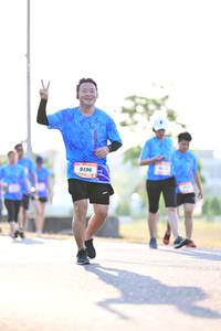 BIB: 9196
                            <button type="button" onclick="openModal(3413585)" class="btn btn-primary btn-sm float-right btn-popup" data-toggle="modal" data-target=".modal-high-quality">
                        <i class="fas fa-shopping-cart"></i> Add to Cart
                    </button>
                                            <button type="button" onclick="isThisMe(3413585, true)" class="btn btn-success btn-sm float-right btn-popup btn-isme hidden" data-toggle="tooltip" data-placement="bottom" title="นี่คือรูปของคุณใช่ไหม คลิกที่นี่เพื่อเอาเข้าอัลบั้ม">
                        <i class="fas fa-plus"></i> Add to album
                    </button>
                    <button type="button" onclick="isThisMe(3413585, false)" class="btn btn-warning btn-sm float-right btn-popup btn-isnotme hidden">
                        <i class="fas fa-ban"></i> Remove from album
                    </button>