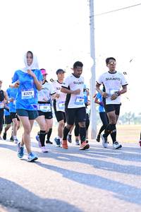 BIB: 6329
                            <button type="button" onclick="openModal(3402792)" class="btn btn-primary btn-sm float-right btn-popup" data-toggle="modal" data-target=".modal-high-quality">
                        <i class="fas fa-shopping-cart"></i> Add to Cart
                    </button>
                                            <button type="button" onclick="isThisMe(3402792, true)" class="btn btn-success btn-sm float-right btn-popup btn-isme hidden" data-toggle="tooltip" data-placement="bottom" title="นี่คือรูปของคุณใช่ไหม คลิกที่นี่เพื่อเอาเข้าอัลบั้ม">
                        <i class="fas fa-plus"></i> Add to album
                    </button>
                    <button type="button" onclick="isThisMe(3402792, false)" class="btn btn-warning btn-sm float-right btn-popup btn-isnotme hidden">
                        <i class="fas fa-ban"></i> Remove from album
                    </button>