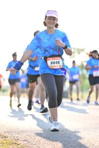 BIB: 8846
                            <button type="button" onclick="openModal(3412973)" class="btn btn-primary btn-sm float-right btn-popup" data-toggle="modal" data-target=".modal-high-quality">
                        <i class="fas fa-shopping-cart"></i> Add to Cart
                    </button>
                                            <button type="button" onclick="isThisMe(3412973, true)" class="btn btn-success btn-sm float-right btn-popup btn-isme hidden" data-toggle="tooltip" data-placement="bottom" title="นี่คือรูปของคุณใช่ไหม คลิกที่นี่เพื่อเอาเข้าอัลบั้ม">
                        <i class="fas fa-plus"></i> Add to album
                    </button>
                    <button type="button" onclick="isThisMe(3412973, false)" class="btn btn-warning btn-sm float-right btn-popup btn-isnotme hidden">
                        <i class="fas fa-ban"></i> Remove from album
                    </button>