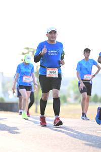 BIB: 9600
                            <button type="button" onclick="openModal(3411635)" class="btn btn-primary btn-sm float-right btn-popup" data-toggle="modal" data-target=".modal-high-quality">
                        <i class="fas fa-shopping-cart"></i> Add to Cart
                    </button>
                                            <button type="button" onclick="isThisMe(3411635, true)" class="btn btn-success btn-sm float-right btn-popup btn-isme hidden" data-toggle="tooltip" data-placement="bottom" title="นี่คือรูปของคุณใช่ไหม คลิกที่นี่เพื่อเอาเข้าอัลบั้ม">
                        <i class="fas fa-plus"></i> Add to album
                    </button>
                    <button type="button" onclick="isThisMe(3411635, false)" class="btn btn-warning btn-sm float-right btn-popup btn-isnotme hidden">
                        <i class="fas fa-ban"></i> Remove from album
                    </button>