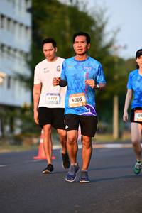 BIB: 6773, 9005
                            <button type="button" onclick="openModal(3431157)" class="btn btn-primary btn-sm float-right btn-popup" data-toggle="modal" data-target=".modal-high-quality">
                        <i class="fas fa-shopping-cart"></i> Add to Cart
                    </button>
                                            <button type="button" onclick="isThisMe(3431157, true)" class="btn btn-success btn-sm float-right btn-popup btn-isme hidden" data-toggle="tooltip" data-placement="bottom" title="นี่คือรูปของคุณใช่ไหม คลิกที่นี่เพื่อเอาเข้าอัลบั้ม">
                        <i class="fas fa-plus"></i> Add to album
                    </button>
                    <button type="button" onclick="isThisMe(3431157, false)" class="btn btn-warning btn-sm float-right btn-popup btn-isnotme hidden">
                        <i class="fas fa-ban"></i> Remove from album
                    </button>
