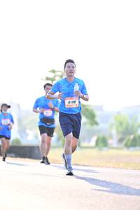 BIB: 8198
                            <button type="button" onclick="openModal(3405824)" class="btn btn-primary btn-sm float-right btn-popup" data-toggle="modal" data-target=".modal-high-quality">
                        <i class="fas fa-shopping-cart"></i> Add to Cart
                    </button>
                                            <button type="button" onclick="isThisMe(3405824, true)" class="btn btn-success btn-sm float-right btn-popup btn-isme hidden" data-toggle="tooltip" data-placement="bottom" title="นี่คือรูปของคุณใช่ไหม คลิกที่นี่เพื่อเอาเข้าอัลบั้ม">
                        <i class="fas fa-plus"></i> Add to album
                    </button>
                    <button type="button" onclick="isThisMe(3405824, false)" class="btn btn-warning btn-sm float-right btn-popup btn-isnotme hidden">
                        <i class="fas fa-ban"></i> Remove from album
                    </button>