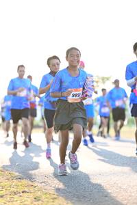 BIB: 985
                            <button type="button" onclick="openModal(3414068)" class="btn btn-primary btn-sm float-right btn-popup" data-toggle="modal" data-target=".modal-high-quality">
                        <i class="fas fa-shopping-cart"></i> Add to Cart
                    </button>
                                            <button type="button" onclick="isThisMe(3414068, true)" class="btn btn-success btn-sm float-right btn-popup btn-isme hidden" data-toggle="tooltip" data-placement="bottom" title="นี่คือรูปของคุณใช่ไหม คลิกที่นี่เพื่อเอาเข้าอัลบั้ม">
                        <i class="fas fa-plus"></i> Add to album
                    </button>
                    <button type="button" onclick="isThisMe(3414068, false)" class="btn btn-warning btn-sm float-right btn-popup btn-isnotme hidden">
                        <i class="fas fa-ban"></i> Remove from album
                    </button>