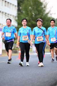 BIB: 9422, 9024, 9020, 
                            <button type="button" onclick="openModal(3452727)" class="btn btn-primary btn-sm float-right btn-popup" data-toggle="modal" data-target=".modal-high-quality">
                        <i class="fas fa-shopping-cart"></i> Add to Cart
                    </button>
                                            <button type="button" onclick="isThisMe(3452727, true)" class="btn btn-success btn-sm float-right btn-popup btn-isme hidden" data-toggle="tooltip" data-placement="bottom" title="นี่คือรูปของคุณใช่ไหม คลิกที่นี่เพื่อเอาเข้าอัลบั้ม">
                        <i class="fas fa-plus"></i> Add to album
                    </button>
                    <button type="button" onclick="isThisMe(3452727, false)" class="btn btn-warning btn-sm float-right btn-popup btn-isnotme hidden">
                        <i class="fas fa-ban"></i> Remove from album
                    </button>