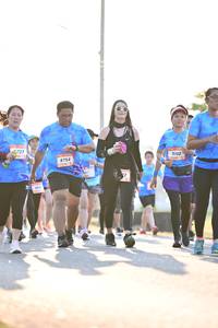 BIB: 237, 8754, 102
                            <button type="button" onclick="openModal(3414899)" class="btn btn-primary btn-sm float-right btn-popup" data-toggle="modal" data-target=".modal-high-quality">
                        <i class="fas fa-shopping-cart"></i> Add to Cart
                    </button>
                                            <button type="button" onclick="isThisMe(3414899, true)" class="btn btn-success btn-sm float-right btn-popup btn-isme hidden" data-toggle="tooltip" data-placement="bottom" title="นี่คือรูปของคุณใช่ไหม คลิกที่นี่เพื่อเอาเข้าอัลบั้ม">
                        <i class="fas fa-plus"></i> Add to album
                    </button>
                    <button type="button" onclick="isThisMe(3414899, false)" class="btn btn-warning btn-sm float-right btn-popup btn-isnotme hidden">
                        <i class="fas fa-ban"></i> Remove from album
                    </button>