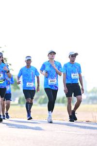 BIB: 6642, 6842, 504
                            <button type="button" onclick="openModal(3401555)" class="btn btn-primary btn-sm float-right btn-popup" data-toggle="modal" data-target=".modal-high-quality">
                        <i class="fas fa-shopping-cart"></i> Add to Cart
                    </button>
                                            <button type="button" onclick="isThisMe(3401555, true)" class="btn btn-success btn-sm float-right btn-popup btn-isme hidden" data-toggle="tooltip" data-placement="bottom" title="นี่คือรูปของคุณใช่ไหม คลิกที่นี่เพื่อเอาเข้าอัลบั้ม">
                        <i class="fas fa-plus"></i> Add to album
                    </button>
                    <button type="button" onclick="isThisMe(3401555, false)" class="btn btn-warning btn-sm float-right btn-popup btn-isnotme hidden">
                        <i class="fas fa-ban"></i> Remove from album
                    </button>