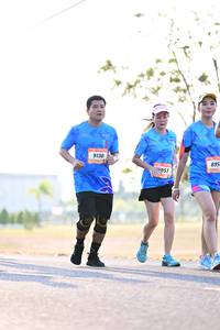 BIB: 9130, 895, 057
                            <button type="button" onclick="openModal(3411712)" class="btn btn-primary btn-sm float-right btn-popup" data-toggle="modal" data-target=".modal-high-quality">
                        <i class="fas fa-shopping-cart"></i> Add to Cart
                    </button>
                                            <button type="button" onclick="isThisMe(3411712, true)" class="btn btn-success btn-sm float-right btn-popup btn-isme hidden" data-toggle="tooltip" data-placement="bottom" title="นี่คือรูปของคุณใช่ไหม คลิกที่นี่เพื่อเอาเข้าอัลบั้ม">
                        <i class="fas fa-plus"></i> Add to album
                    </button>
                    <button type="button" onclick="isThisMe(3411712, false)" class="btn btn-warning btn-sm float-right btn-popup btn-isnotme hidden">
                        <i class="fas fa-ban"></i> Remove from album
                    </button>