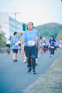 BIB: 9884
                            <button type="button" onclick="openModal(3351892)" class="btn btn-primary btn-sm float-right btn-popup" data-toggle="modal" data-target=".modal-high-quality">
                        <i class="fas fa-shopping-cart"></i> Add to Cart
                    </button>
                                            <button type="button" onclick="isThisMe(3351892, true)" class="btn btn-success btn-sm float-right btn-popup btn-isme hidden" data-toggle="tooltip" data-placement="bottom" title="นี่คือรูปของคุณใช่ไหม คลิกที่นี่เพื่อเอาเข้าอัลบั้ม">
                        <i class="fas fa-plus"></i> Add to album
                    </button>
                    <button type="button" onclick="isThisMe(3351892, false)" class="btn btn-warning btn-sm float-right btn-popup btn-isnotme hidden">
                        <i class="fas fa-ban"></i> Remove from album
                    </button>