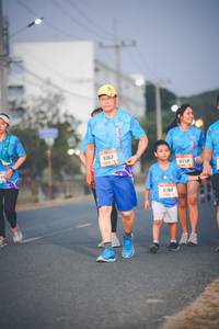 BIB: 9362, 9358, 9360
                            <button type="button" onclick="openModal(3360583)" class="btn btn-primary btn-sm float-right btn-popup" data-toggle="modal" data-target=".modal-high-quality">
                        <i class="fas fa-shopping-cart"></i> Add to Cart
                    </button>
                                            <button type="button" onclick="isThisMe(3360583, true)" class="btn btn-success btn-sm float-right btn-popup btn-isme hidden" data-toggle="tooltip" data-placement="bottom" title="นี่คือรูปของคุณใช่ไหม คลิกที่นี่เพื่อเอาเข้าอัลบั้ม">
                        <i class="fas fa-plus"></i> Add to album
                    </button>
                    <button type="button" onclick="isThisMe(3360583, false)" class="btn btn-warning btn-sm float-right btn-popup btn-isnotme hidden">
                        <i class="fas fa-ban"></i> Remove from album
                    </button>