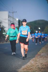 BIB: 8392
                            <button type="button" onclick="openModal(3360677)" class="btn btn-primary btn-sm float-right btn-popup" data-toggle="modal" data-target=".modal-high-quality">
                        <i class="fas fa-shopping-cart"></i> Add to Cart
                    </button>
                                            <button type="button" onclick="isThisMe(3360677, true)" class="btn btn-success btn-sm float-right btn-popup btn-isme hidden" data-toggle="tooltip" data-placement="bottom" title="นี่คือรูปของคุณใช่ไหม คลิกที่นี่เพื่อเอาเข้าอัลบั้ม">
                        <i class="fas fa-plus"></i> Add to album
                    </button>
                    <button type="button" onclick="isThisMe(3360677, false)" class="btn btn-warning btn-sm float-right btn-popup btn-isnotme hidden">
                        <i class="fas fa-ban"></i> Remove from album
                    </button>