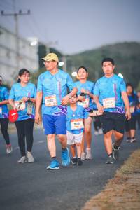 BIB: 9362, 9359, 9360
                            <button type="button" onclick="openModal(3360574)" class="btn btn-primary btn-sm float-right btn-popup" data-toggle="modal" data-target=".modal-high-quality">
                        <i class="fas fa-shopping-cart"></i> Add to Cart
                    </button>
                                            <button type="button" onclick="isThisMe(3360574, true)" class="btn btn-success btn-sm float-right btn-popup btn-isme hidden" data-toggle="tooltip" data-placement="bottom" title="นี่คือรูปของคุณใช่ไหม คลิกที่นี่เพื่อเอาเข้าอัลบั้ม">
                        <i class="fas fa-plus"></i> Add to album
                    </button>
                    <button type="button" onclick="isThisMe(3360574, false)" class="btn btn-warning btn-sm float-right btn-popup btn-isnotme hidden">
                        <i class="fas fa-ban"></i> Remove from album
                    </button>