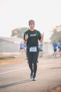 BIB: 6930
                            <button type="button" onclick="openModal(3281274)" class="btn btn-primary btn-sm float-right btn-popup" data-toggle="modal" data-target=".modal-high-quality">
                        <i class="fas fa-shopping-cart"></i> Add to Cart
                    </button>
                                            <button type="button" onclick="isThisMe(3281274, true)" class="btn btn-success btn-sm float-right btn-popup btn-isme hidden" data-toggle="tooltip" data-placement="bottom" title="นี่คือรูปของคุณใช่ไหม คลิกที่นี่เพื่อเอาเข้าอัลบั้ม">
                        <i class="fas fa-plus"></i> Add to album
                    </button>
                    <button type="button" onclick="isThisMe(3281274, false)" class="btn btn-warning btn-sm float-right btn-popup btn-isnotme hidden">
                        <i class="fas fa-ban"></i> Remove from album
                    </button>