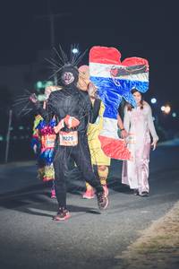 BIB: 8225
                            <button type="button" onclick="openModal(3364902)" class="btn btn-primary btn-sm float-right btn-popup" data-toggle="modal" data-target=".modal-high-quality">
                        <i class="fas fa-shopping-cart"></i> Add to Cart
                    </button>
                                            <button type="button" onclick="isThisMe(3364902, true)" class="btn btn-success btn-sm float-right btn-popup btn-isme hidden" data-toggle="tooltip" data-placement="bottom" title="นี่คือรูปของคุณใช่ไหม คลิกที่นี่เพื่อเอาเข้าอัลบั้ม">
                        <i class="fas fa-plus"></i> Add to album
                    </button>
                    <button type="button" onclick="isThisMe(3364902, false)" class="btn btn-warning btn-sm float-right btn-popup btn-isnotme hidden">
                        <i class="fas fa-ban"></i> Remove from album
                    </button>