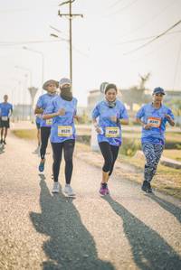 BIB: 8345, 9529, 9528
                            <button type="button" onclick="openModal(3233014)" class="btn btn-primary btn-sm float-right btn-popup" data-toggle="modal" data-target=".modal-high-quality">
                        <i class="fas fa-shopping-cart"></i> Add to Cart
                    </button>
                                            <button type="button" onclick="isThisMe(3233014, true)" class="btn btn-success btn-sm float-right btn-popup btn-isme hidden" data-toggle="tooltip" data-placement="bottom" title="นี่คือรูปของคุณใช่ไหม คลิกที่นี่เพื่อเอาเข้าอัลบั้ม">
                        <i class="fas fa-plus"></i> Add to album
                    </button>
                    <button type="button" onclick="isThisMe(3233014, false)" class="btn btn-warning btn-sm float-right btn-popup btn-isnotme hidden">
                        <i class="fas fa-ban"></i> Remove from album
                    </button>