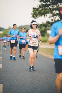 BIB: 9220
                            <button type="button" onclick="openModal(3314864)" class="btn btn-primary btn-sm float-right btn-popup" data-toggle="modal" data-target=".modal-high-quality">
                        <i class="fas fa-shopping-cart"></i> Add to Cart
                    </button>
                                            <button type="button" onclick="isThisMe(3314864, true)" class="btn btn-success btn-sm float-right btn-popup btn-isme hidden" data-toggle="tooltip" data-placement="bottom" title="นี่คือรูปของคุณใช่ไหม คลิกที่นี่เพื่อเอาเข้าอัลบั้ม">
                        <i class="fas fa-plus"></i> Add to album
                    </button>
                    <button type="button" onclick="isThisMe(3314864, false)" class="btn btn-warning btn-sm float-right btn-popup btn-isnotme hidden">
                        <i class="fas fa-ban"></i> Remove from album
                    </button>