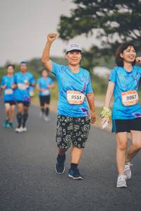 BIB: 9551, 9067
                            <button type="button" onclick="openModal(3328215)" class="btn btn-primary btn-sm float-right btn-popup" data-toggle="modal" data-target=".modal-high-quality">
                        <i class="fas fa-shopping-cart"></i> Add to Cart
                    </button>
                                            <button type="button" onclick="isThisMe(3328215, true)" class="btn btn-success btn-sm float-right btn-popup btn-isme hidden" data-toggle="tooltip" data-placement="bottom" title="นี่คือรูปของคุณใช่ไหม คลิกที่นี่เพื่อเอาเข้าอัลบั้ม">
                        <i class="fas fa-plus"></i> Add to album
                    </button>
                    <button type="button" onclick="isThisMe(3328215, false)" class="btn btn-warning btn-sm float-right btn-popup btn-isnotme hidden">
                        <i class="fas fa-ban"></i> Remove from album
                    </button>