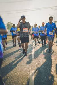 BIB: 8200, 9452
                            <button type="button" onclick="openModal(3284434)" class="btn btn-primary btn-sm float-right btn-popup" data-toggle="modal" data-target=".modal-high-quality">
                        <i class="fas fa-shopping-cart"></i> Add to Cart
                    </button>
                                            <button type="button" onclick="isThisMe(3284434, true)" class="btn btn-success btn-sm float-right btn-popup btn-isme hidden" data-toggle="tooltip" data-placement="bottom" title="นี่คือรูปของคุณใช่ไหม คลิกที่นี่เพื่อเอาเข้าอัลบั้ม">
                        <i class="fas fa-plus"></i> Add to album
                    </button>
                    <button type="button" onclick="isThisMe(3284434, false)" class="btn btn-warning btn-sm float-right btn-popup btn-isnotme hidden">
                        <i class="fas fa-ban"></i> Remove from album
                    </button>