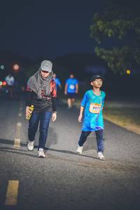 BIB: 8977
                            <button type="button" onclick="openModal(3336937)" class="btn btn-primary btn-sm float-right btn-popup" data-toggle="modal" data-target=".modal-high-quality">
                        <i class="fas fa-shopping-cart"></i> Add to Cart
                    </button>
                                            <button type="button" onclick="isThisMe(3336937, true)" class="btn btn-success btn-sm float-right btn-popup btn-isme hidden" data-toggle="tooltip" data-placement="bottom" title="นี่คือรูปของคุณใช่ไหม คลิกที่นี่เพื่อเอาเข้าอัลบั้ม">
                        <i class="fas fa-plus"></i> Add to album
                    </button>
                    <button type="button" onclick="isThisMe(3336937, false)" class="btn btn-warning btn-sm float-right btn-popup btn-isnotme hidden">
                        <i class="fas fa-ban"></i> Remove from album
                    </button>