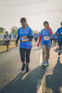 BIB: 835
                            <button type="button" onclick="openModal(3280919)" class="btn btn-primary btn-sm float-right btn-popup" data-toggle="modal" data-target=".modal-high-quality">
                        <i class="fas fa-shopping-cart"></i> Add to Cart
                    </button>
                                            <button type="button" onclick="isThisMe(3280919, true)" class="btn btn-success btn-sm float-right btn-popup btn-isme hidden" data-toggle="tooltip" data-placement="bottom" title="นี่คือรูปของคุณใช่ไหม คลิกที่นี่เพื่อเอาเข้าอัลบั้ม">
                        <i class="fas fa-plus"></i> Add to album
                    </button>
                    <button type="button" onclick="isThisMe(3280919, false)" class="btn btn-warning btn-sm float-right btn-popup btn-isnotme hidden">
                        <i class="fas fa-ban"></i> Remove from album
                    </button>