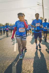 BIB: 410, 8355
                            <button type="button" onclick="openModal(3280941)" class="btn btn-primary btn-sm float-right btn-popup" data-toggle="modal" data-target=".modal-high-quality">
                        <i class="fas fa-shopping-cart"></i> Add to Cart
                    </button>
                                            <button type="button" onclick="isThisMe(3280941, true)" class="btn btn-success btn-sm float-right btn-popup btn-isme hidden" data-toggle="tooltip" data-placement="bottom" title="นี่คือรูปของคุณใช่ไหม คลิกที่นี่เพื่อเอาเข้าอัลบั้ม">
                        <i class="fas fa-plus"></i> Add to album
                    </button>
                    <button type="button" onclick="isThisMe(3280941, false)" class="btn btn-warning btn-sm float-right btn-popup btn-isnotme hidden">
                        <i class="fas fa-ban"></i> Remove from album
                    </button>