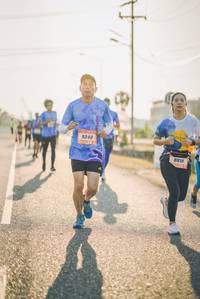 BIB: 9240, 8810
                            <button type="button" onclick="openModal(3233105)" class="btn btn-primary btn-sm float-right btn-popup" data-toggle="modal" data-target=".modal-high-quality">
                        <i class="fas fa-shopping-cart"></i> Add to Cart
                    </button>
                                            <button type="button" onclick="isThisMe(3233105, true)" class="btn btn-success btn-sm float-right btn-popup btn-isme hidden" data-toggle="tooltip" data-placement="bottom" title="นี่คือรูปของคุณใช่ไหม คลิกที่นี่เพื่อเอาเข้าอัลบั้ม">
                        <i class="fas fa-plus"></i> Add to album
                    </button>
                    <button type="button" onclick="isThisMe(3233105, false)" class="btn btn-warning btn-sm float-right btn-popup btn-isnotme hidden">
                        <i class="fas fa-ban"></i> Remove from album
                    </button>