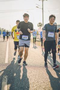 BIB: 6432, 6628
                            <button type="button" onclick="openModal(3225446)" class="btn btn-primary btn-sm float-right btn-popup" data-toggle="modal" data-target=".modal-high-quality">
                        <i class="fas fa-shopping-cart"></i> Add to Cart
                    </button>
                                            <button type="button" onclick="isThisMe(3225446, true)" class="btn btn-success btn-sm float-right btn-popup btn-isme hidden" data-toggle="tooltip" data-placement="bottom" title="นี่คือรูปของคุณใช่ไหม คลิกที่นี่เพื่อเอาเข้าอัลบั้ม">
                        <i class="fas fa-plus"></i> Add to album
                    </button>
                    <button type="button" onclick="isThisMe(3225446, false)" class="btn btn-warning btn-sm float-right btn-popup btn-isnotme hidden">
                        <i class="fas fa-ban"></i> Remove from album
                    </button>