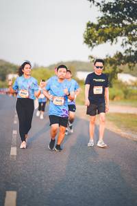 BIB: 883, 8988, 982
                            <button type="button" onclick="openModal(3310672)" class="btn btn-primary btn-sm float-right btn-popup" data-toggle="modal" data-target=".modal-high-quality">
                        <i class="fas fa-shopping-cart"></i> Add to Cart
                    </button>
                                            <button type="button" onclick="isThisMe(3310672, true)" class="btn btn-success btn-sm float-right btn-popup btn-isme hidden" data-toggle="tooltip" data-placement="bottom" title="นี่คือรูปของคุณใช่ไหม คลิกที่นี่เพื่อเอาเข้าอัลบั้ม">
                        <i class="fas fa-plus"></i> Add to album
                    </button>
                    <button type="button" onclick="isThisMe(3310672, false)" class="btn btn-warning btn-sm float-right btn-popup btn-isnotme hidden">
                        <i class="fas fa-ban"></i> Remove from album
                    </button>