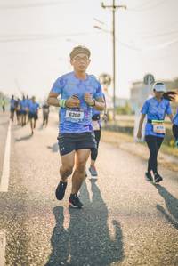 BIB: 6300
                            <button type="button" onclick="openModal(3234208)" class="btn btn-primary btn-sm float-right btn-popup" data-toggle="modal" data-target=".modal-high-quality">
                        <i class="fas fa-shopping-cart"></i> Add to Cart
                    </button>
                                            <button type="button" onclick="isThisMe(3234208, true)" class="btn btn-success btn-sm float-right btn-popup btn-isme hidden" data-toggle="tooltip" data-placement="bottom" title="นี่คือรูปของคุณใช่ไหม คลิกที่นี่เพื่อเอาเข้าอัลบั้ม">
                        <i class="fas fa-plus"></i> Add to album
                    </button>
                    <button type="button" onclick="isThisMe(3234208, false)" class="btn btn-warning btn-sm float-right btn-popup btn-isnotme hidden">
                        <i class="fas fa-ban"></i> Remove from album
                    </button>