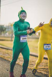 BIB: 6808, 6796
                            <button type="button" onclick="openModal(3232318)" class="btn btn-primary btn-sm float-right btn-popup" data-toggle="modal" data-target=".modal-high-quality">
                        <i class="fas fa-shopping-cart"></i> Add to Cart
                    </button>
                                            <button type="button" onclick="isThisMe(3232318, true)" class="btn btn-success btn-sm float-right btn-popup btn-isme hidden" data-toggle="tooltip" data-placement="bottom" title="นี่คือรูปของคุณใช่ไหม คลิกที่นี่เพื่อเอาเข้าอัลบั้ม">
                        <i class="fas fa-plus"></i> Add to album
                    </button>
                    <button type="button" onclick="isThisMe(3232318, false)" class="btn btn-warning btn-sm float-right btn-popup btn-isnotme hidden">
                        <i class="fas fa-ban"></i> Remove from album
                    </button>