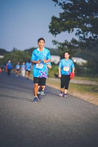 BIB: 6072
                            <button type="button" onclick="openModal(3332377)" class="btn btn-primary btn-sm float-right btn-popup" data-toggle="modal" data-target=".modal-high-quality">
                        <i class="fas fa-shopping-cart"></i> Add to Cart
                    </button>
                                            <button type="button" onclick="isThisMe(3332377, true)" class="btn btn-success btn-sm float-right btn-popup btn-isme hidden" data-toggle="tooltip" data-placement="bottom" title="นี่คือรูปของคุณใช่ไหม คลิกที่นี่เพื่อเอาเข้าอัลบั้ม">
                        <i class="fas fa-plus"></i> Add to album
                    </button>
                    <button type="button" onclick="isThisMe(3332377, false)" class="btn btn-warning btn-sm float-right btn-popup btn-isnotme hidden">
                        <i class="fas fa-ban"></i> Remove from album
                    </button>