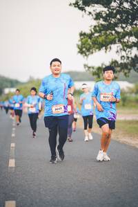 BIB: 901, 9049
                            <button type="button" onclick="openModal(3325248)" class="btn btn-primary btn-sm float-right btn-popup" data-toggle="modal" data-target=".modal-high-quality">
                        <i class="fas fa-shopping-cart"></i> Add to Cart
                    </button>
                                            <button type="button" onclick="isThisMe(3325248, true)" class="btn btn-success btn-sm float-right btn-popup btn-isme hidden" data-toggle="tooltip" data-placement="bottom" title="นี่คือรูปของคุณใช่ไหม คลิกที่นี่เพื่อเอาเข้าอัลบั้ม">
                        <i class="fas fa-plus"></i> Add to album
                    </button>
                    <button type="button" onclick="isThisMe(3325248, false)" class="btn btn-warning btn-sm float-right btn-popup btn-isnotme hidden">
                        <i class="fas fa-ban"></i> Remove from album
                    </button>