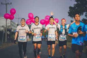 BIB: 106, 105, 113
                            <button type="button" onclick="openModal(3331936)" class="btn btn-primary btn-sm float-right btn-popup" data-toggle="modal" data-target=".modal-high-quality">
                        <i class="fas fa-shopping-cart"></i> Add to Cart
                    </button>
                                            <button type="button" onclick="isThisMe(3331936, true)" class="btn btn-success btn-sm float-right btn-popup btn-isme hidden" data-toggle="tooltip" data-placement="bottom" title="นี่คือรูปของคุณใช่ไหม คลิกที่นี่เพื่อเอาเข้าอัลบั้ม">
                        <i class="fas fa-plus"></i> Add to album
                    </button>
                    <button type="button" onclick="isThisMe(3331936, false)" class="btn btn-warning btn-sm float-right btn-popup btn-isnotme hidden">
                        <i class="fas fa-ban"></i> Remove from album
                    </button>