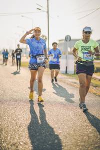 BIB: 7218
                            <button type="button" onclick="openModal(3230134)" class="btn btn-primary btn-sm float-right btn-popup" data-toggle="modal" data-target=".modal-high-quality">
                        <i class="fas fa-shopping-cart"></i> Add to Cart
                    </button>
                                            <button type="button" onclick="isThisMe(3230134, true)" class="btn btn-success btn-sm float-right btn-popup btn-isme hidden" data-toggle="tooltip" data-placement="bottom" title="นี่คือรูปของคุณใช่ไหม คลิกที่นี่เพื่อเอาเข้าอัลบั้ม">
                        <i class="fas fa-plus"></i> Add to album
                    </button>
                    <button type="button" onclick="isThisMe(3230134, false)" class="btn btn-warning btn-sm float-right btn-popup btn-isnotme hidden">
                        <i class="fas fa-ban"></i> Remove from album
                    </button>