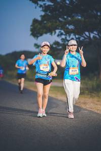 BIB: 9126, 9129
                            <button type="button" onclick="openModal(3332429)" class="btn btn-primary btn-sm float-right btn-popup" data-toggle="modal" data-target=".modal-high-quality">
                        <i class="fas fa-shopping-cart"></i> Add to Cart
                    </button>
                                            <button type="button" onclick="isThisMe(3332429, true)" class="btn btn-success btn-sm float-right btn-popup btn-isme hidden" data-toggle="tooltip" data-placement="bottom" title="นี่คือรูปของคุณใช่ไหม คลิกที่นี่เพื่อเอาเข้าอัลบั้ม">
                        <i class="fas fa-plus"></i> Add to album
                    </button>
                    <button type="button" onclick="isThisMe(3332429, false)" class="btn btn-warning btn-sm float-right btn-popup btn-isnotme hidden">
                        <i class="fas fa-ban"></i> Remove from album
                    </button>