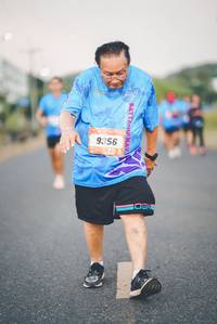BIB: 9356
                            <button type="button" onclick="openModal(3328013)" class="btn btn-primary btn-sm float-right btn-popup" data-toggle="modal" data-target=".modal-high-quality">
                        <i class="fas fa-shopping-cart"></i> Add to Cart
                    </button>
                                            <button type="button" onclick="isThisMe(3328013, true)" class="btn btn-success btn-sm float-right btn-popup btn-isme hidden" data-toggle="tooltip" data-placement="bottom" title="นี่คือรูปของคุณใช่ไหม คลิกที่นี่เพื่อเอาเข้าอัลบั้ม">
                        <i class="fas fa-plus"></i> Add to album
                    </button>
                    <button type="button" onclick="isThisMe(3328013, false)" class="btn btn-warning btn-sm float-right btn-popup btn-isnotme hidden">
                        <i class="fas fa-ban"></i> Remove from album
                    </button>