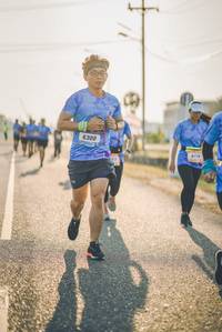 BIB: 6300
                            <button type="button" onclick="openModal(3234193)" class="btn btn-primary btn-sm float-right btn-popup" data-toggle="modal" data-target=".modal-high-quality">
                        <i class="fas fa-shopping-cart"></i> Add to Cart
                    </button>
                                            <button type="button" onclick="isThisMe(3234193, true)" class="btn btn-success btn-sm float-right btn-popup btn-isme hidden" data-toggle="tooltip" data-placement="bottom" title="นี่คือรูปของคุณใช่ไหม คลิกที่นี่เพื่อเอาเข้าอัลบั้ม">
                        <i class="fas fa-plus"></i> Add to album
                    </button>
                    <button type="button" onclick="isThisMe(3234193, false)" class="btn btn-warning btn-sm float-right btn-popup btn-isnotme hidden">
                        <i class="fas fa-ban"></i> Remove from album
                    </button>