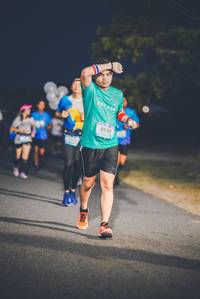 BIB: 650
                            <button type="button" onclick="openModal(3336884)" class="btn btn-primary btn-sm float-right btn-popup" data-toggle="modal" data-target=".modal-high-quality">
                        <i class="fas fa-shopping-cart"></i> Add to Cart
                    </button>
                                            <button type="button" onclick="isThisMe(3336884, true)" class="btn btn-success btn-sm float-right btn-popup btn-isme hidden" data-toggle="tooltip" data-placement="bottom" title="นี่คือรูปของคุณใช่ไหม คลิกที่นี่เพื่อเอาเข้าอัลบั้ม">
                        <i class="fas fa-plus"></i> Add to album
                    </button>
                    <button type="button" onclick="isThisMe(3336884, false)" class="btn btn-warning btn-sm float-right btn-popup btn-isnotme hidden">
                        <i class="fas fa-ban"></i> Remove from album
                    </button>