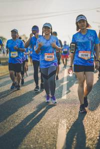 BIB: 9527, 9206, 9090
                            <button type="button" onclick="openModal(3284427)" class="btn btn-primary btn-sm float-right btn-popup" data-toggle="modal" data-target=".modal-high-quality">
                        <i class="fas fa-shopping-cart"></i> Add to Cart
                    </button>
                                            <button type="button" onclick="isThisMe(3284427, true)" class="btn btn-success btn-sm float-right btn-popup btn-isme hidden" data-toggle="tooltip" data-placement="bottom" title="นี่คือรูปของคุณใช่ไหม คลิกที่นี่เพื่อเอาเข้าอัลบั้ม">
                        <i class="fas fa-plus"></i> Add to album
                    </button>
                    <button type="button" onclick="isThisMe(3284427, false)" class="btn btn-warning btn-sm float-right btn-popup btn-isnotme hidden">
                        <i class="fas fa-ban"></i> Remove from album
                    </button>