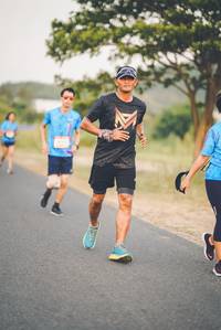BIB: 
                            <button type="button" onclick="openModal(3313306)" class="btn btn-primary btn-sm float-right btn-popup" data-toggle="modal" data-target=".modal-high-quality">
                        <i class="fas fa-shopping-cart"></i> Add to Cart
                    </button>
                                            <button type="button" onclick="isThisMe(3313306, true)" class="btn btn-success btn-sm float-right btn-popup btn-isme hidden" data-toggle="tooltip" data-placement="bottom" title="นี่คือรูปของคุณใช่ไหม คลิกที่นี่เพื่อเอาเข้าอัลบั้ม">
                        <i class="fas fa-plus"></i> Add to album
                    </button>
                    <button type="button" onclick="isThisMe(3313306, false)" class="btn btn-warning btn-sm float-right btn-popup btn-isnotme hidden">
                        <i class="fas fa-ban"></i> Remove from album
                    </button>