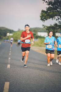 BIB: 6237, 592
                            <button type="button" onclick="openModal(3331099)" class="btn btn-primary btn-sm float-right btn-popup" data-toggle="modal" data-target=".modal-high-quality">
                        <i class="fas fa-shopping-cart"></i> Add to Cart
                    </button>
                                            <button type="button" onclick="isThisMe(3331099, true)" class="btn btn-success btn-sm float-right btn-popup btn-isme hidden" data-toggle="tooltip" data-placement="bottom" title="นี่คือรูปของคุณใช่ไหม คลิกที่นี่เพื่อเอาเข้าอัลบั้ม">
                        <i class="fas fa-plus"></i> Add to album
                    </button>
                    <button type="button" onclick="isThisMe(3331099, false)" class="btn btn-warning btn-sm float-right btn-popup btn-isnotme hidden">
                        <i class="fas fa-ban"></i> Remove from album
                    </button>