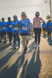 BIB: 0733, 090, 9206
                            <button type="button" onclick="openModal(3284418)" class="btn btn-primary btn-sm float-right btn-popup" data-toggle="modal" data-target=".modal-high-quality">
                        <i class="fas fa-shopping-cart"></i> Add to Cart
                    </button>
                                            <button type="button" onclick="isThisMe(3284418, true)" class="btn btn-success btn-sm float-right btn-popup btn-isme hidden" data-toggle="tooltip" data-placement="bottom" title="นี่คือรูปของคุณใช่ไหม คลิกที่นี่เพื่อเอาเข้าอัลบั้ม">
                        <i class="fas fa-plus"></i> Add to album
                    </button>
                    <button type="button" onclick="isThisMe(3284418, false)" class="btn btn-warning btn-sm float-right btn-popup btn-isnotme hidden">
                        <i class="fas fa-ban"></i> Remove from album
                    </button>